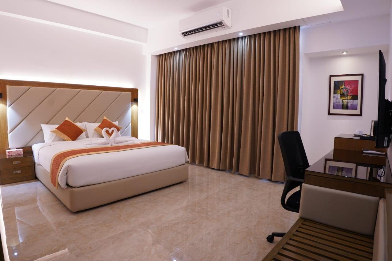 Hotel Studio23 ダッカ エクステリア 写真